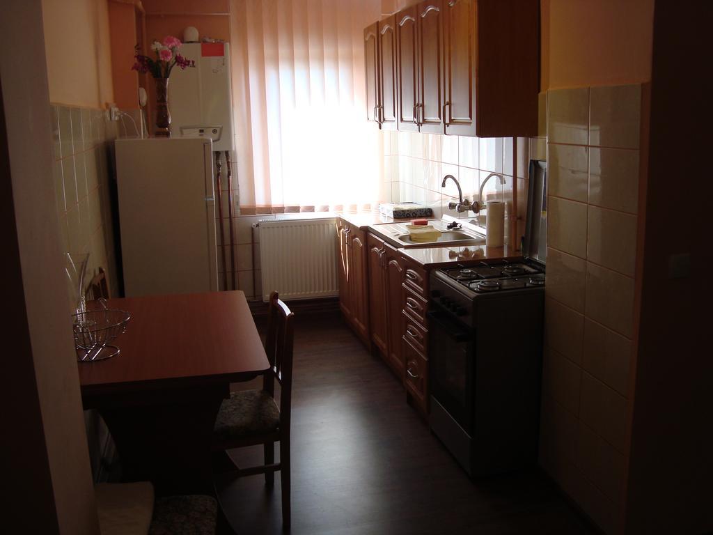 Apartamentul Republicii Алба-Юлия Экстерьер фото